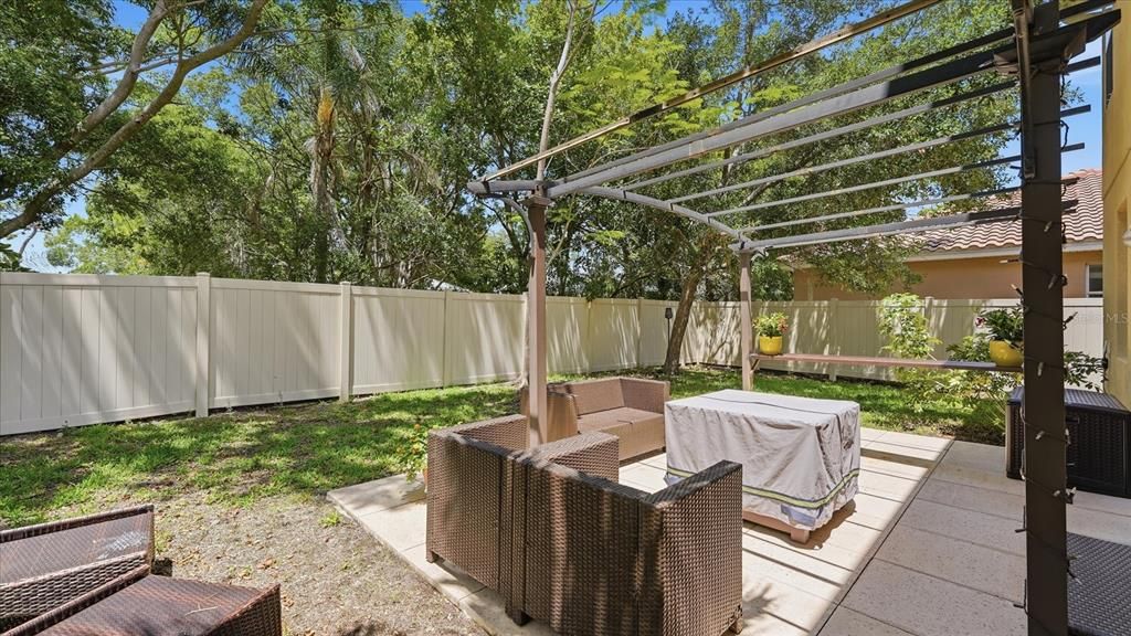 На продажу: $575,000 (4 спален, 2 ванн, 2255 Квадратных фут)