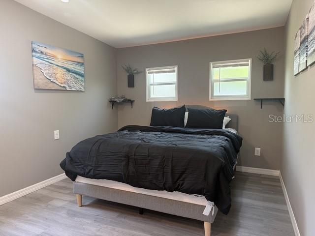 Active With Contract: $2,000 (3 beds, 2 baths, 980 Square Feet)