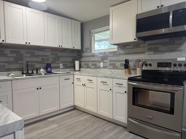 Active With Contract: $2,000 (3 beds, 2 baths, 980 Square Feet)