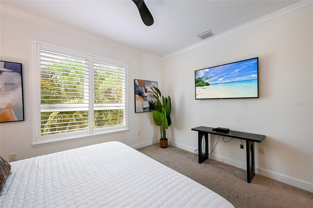 For Sale: $2,695,000 (4 beds, 3 baths, 2678 Square Feet)