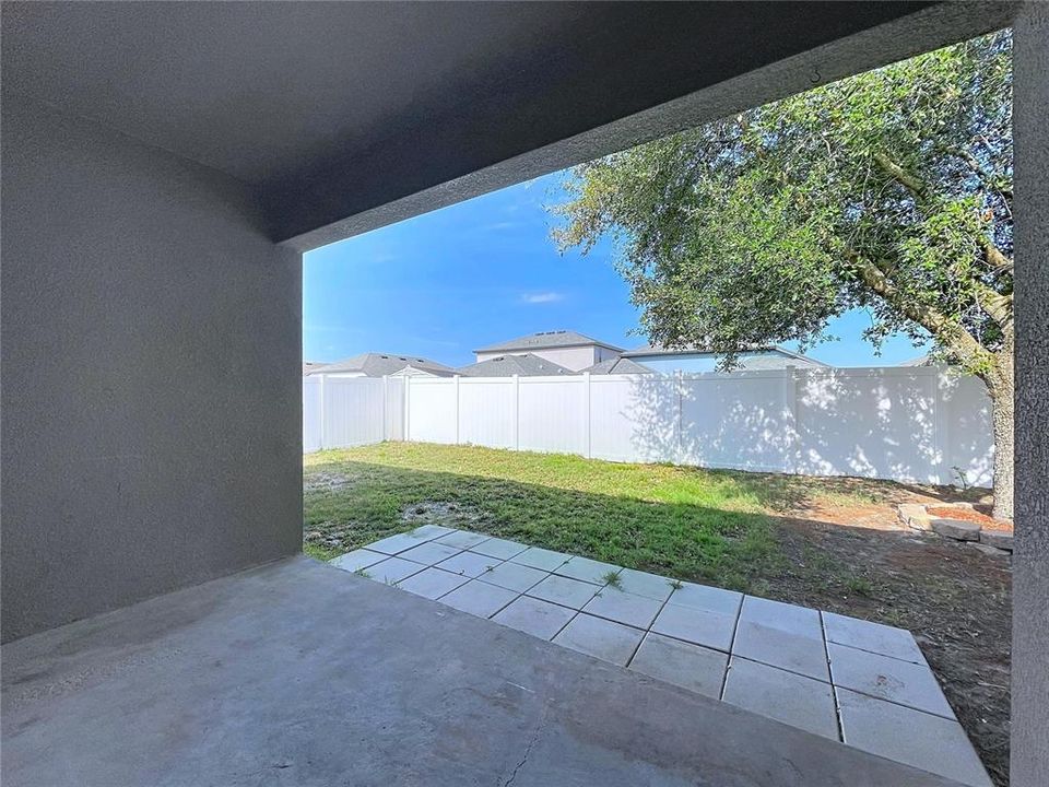 For Sale: $359,000 (4 beds, 2 baths, 2091 Square Feet)