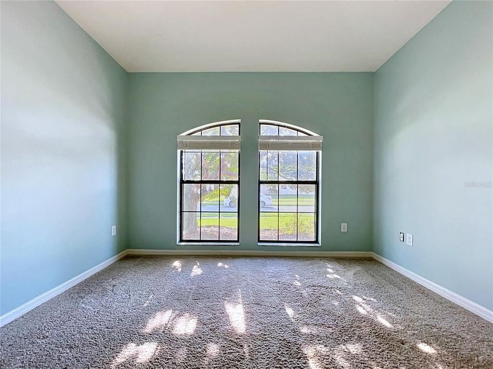 For Sale: $359,000 (4 beds, 2 baths, 2091 Square Feet)