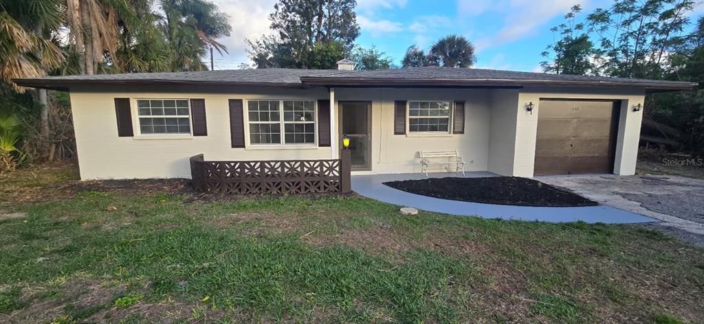 For Rent: $1,850 (2 beds, 2 baths, 1101 Square Feet)