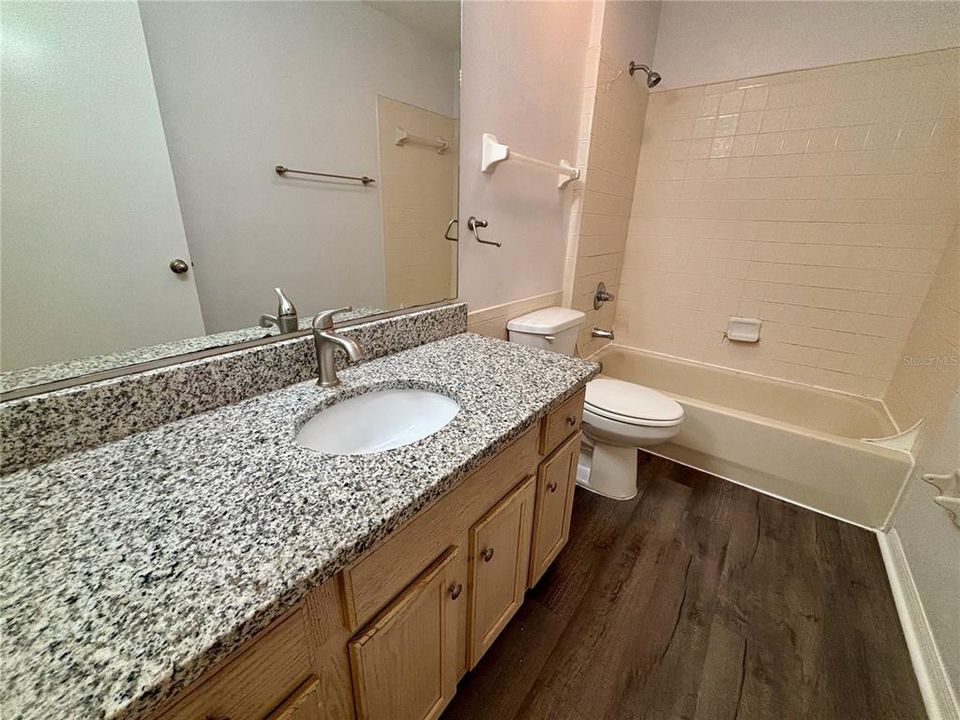 For Sale: $399,000 (4 beds, 3 baths, 1471 Square Feet)