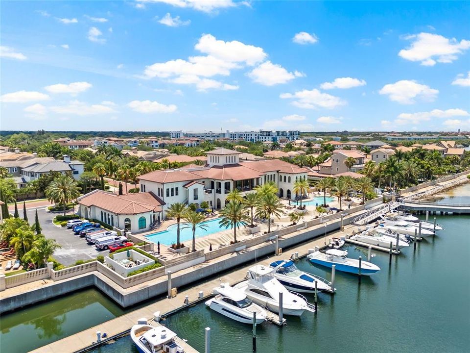 For Sale: $699,000 (3 beds, 2 baths, 1884 Square Feet)