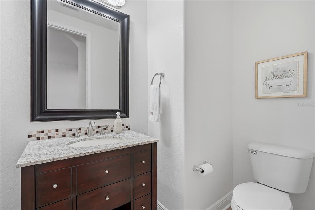 For Sale: $699,000 (3 beds, 2 baths, 1884 Square Feet)