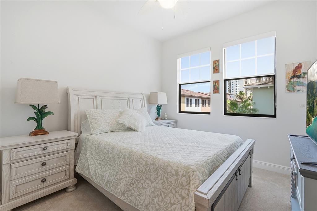 For Sale: $699,000 (3 beds, 2 baths, 1884 Square Feet)
