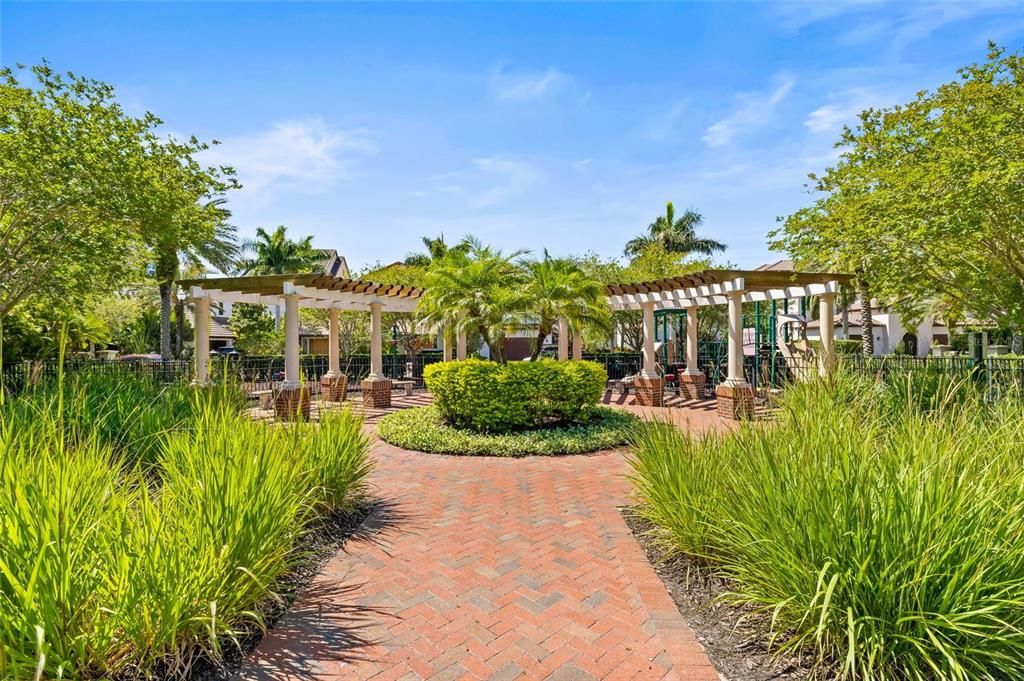 For Sale: $699,000 (3 beds, 2 baths, 1884 Square Feet)