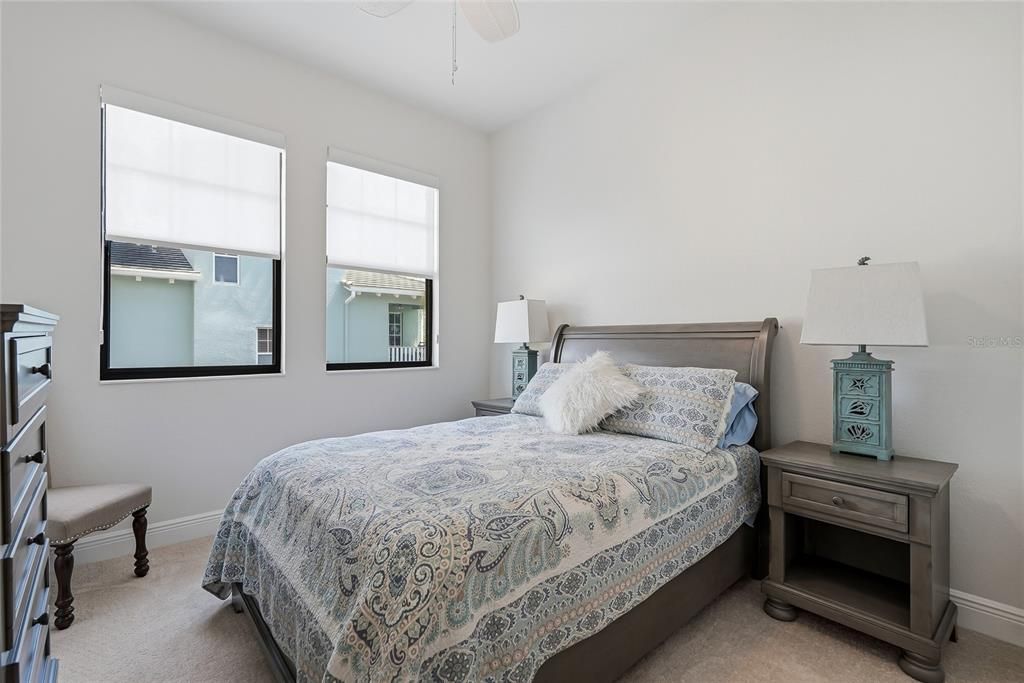 For Sale: $699,000 (3 beds, 2 baths, 1884 Square Feet)