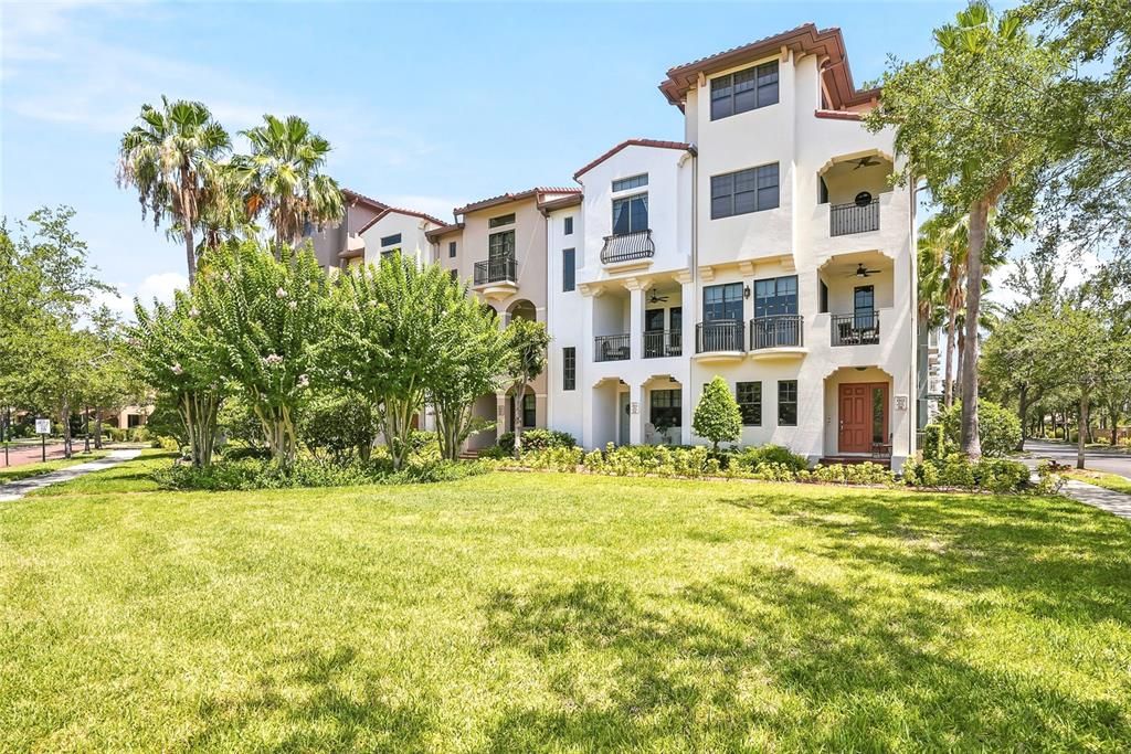 For Sale: $699,000 (3 beds, 2 baths, 1884 Square Feet)
