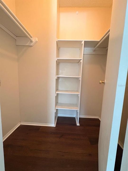 В аренду: $1,300 (1 спален, 1 ванн, 765 Квадратных фут)