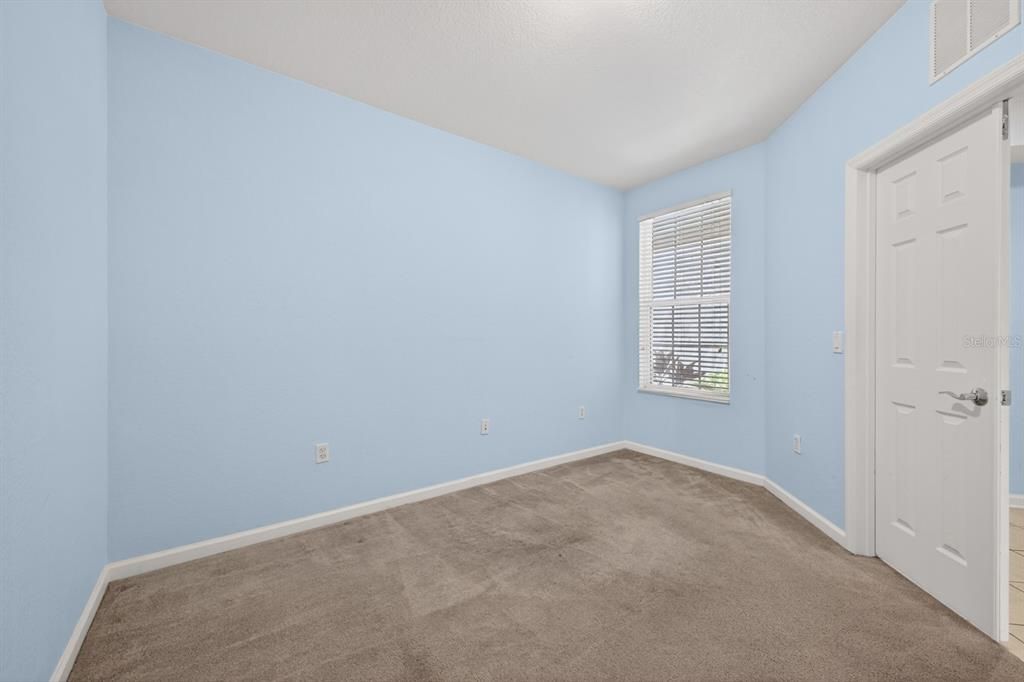 Active With Contract: $1,850 (2 beds, 2 baths, 1504 Square Feet)