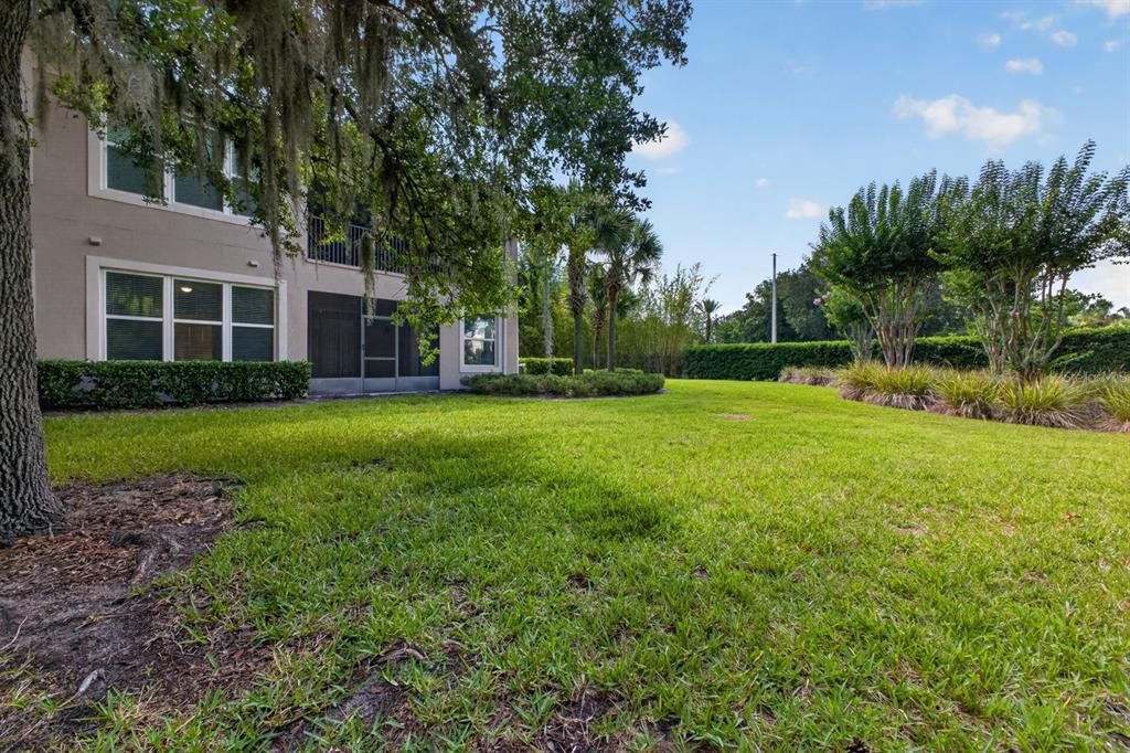 Active With Contract: $1,850 (2 beds, 2 baths, 1504 Square Feet)