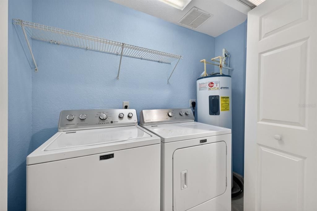 Active With Contract: $1,850 (2 beds, 2 baths, 1504 Square Feet)