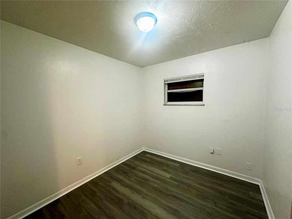 В аренду: $1,925 (3 спален, 1 ванн, 792 Квадратных фут)