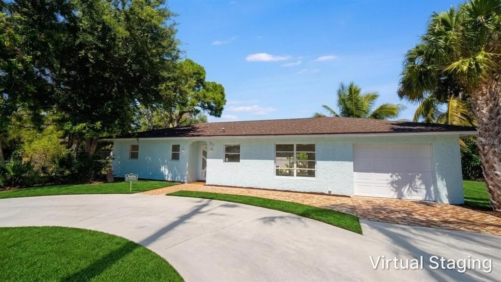 For Sale: $450,000 (2 beds, 2 baths, 1230 Square Feet)