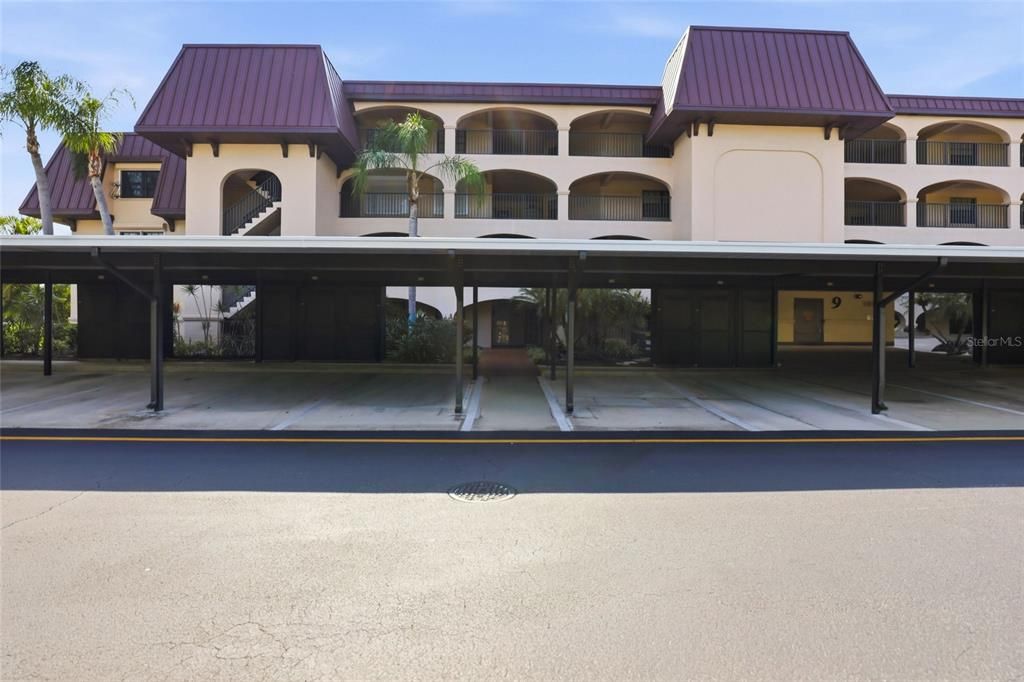 En Venta: $159,000 (2 camas, 2 baños, 1405 Pies cuadrados)
