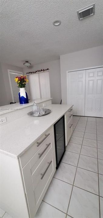For Rent: $4,000 (4 beds, 2 baths, 2834 Square Feet)