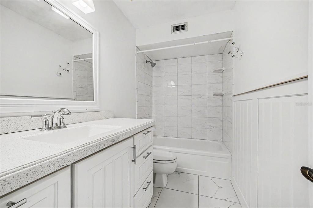 En Venta: $345,000 (3 camas, 2 baños, 1604 Pies cuadrados)