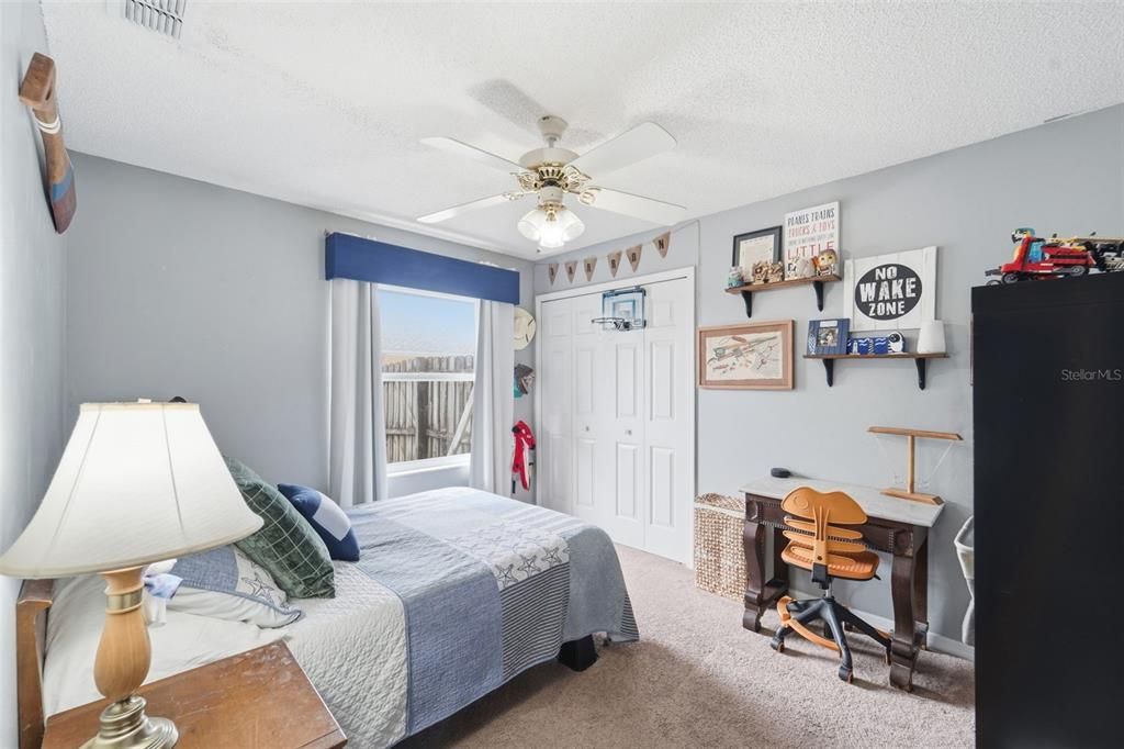 For Sale: $332,000 (3 beds, 2 baths, 1567 Square Feet)