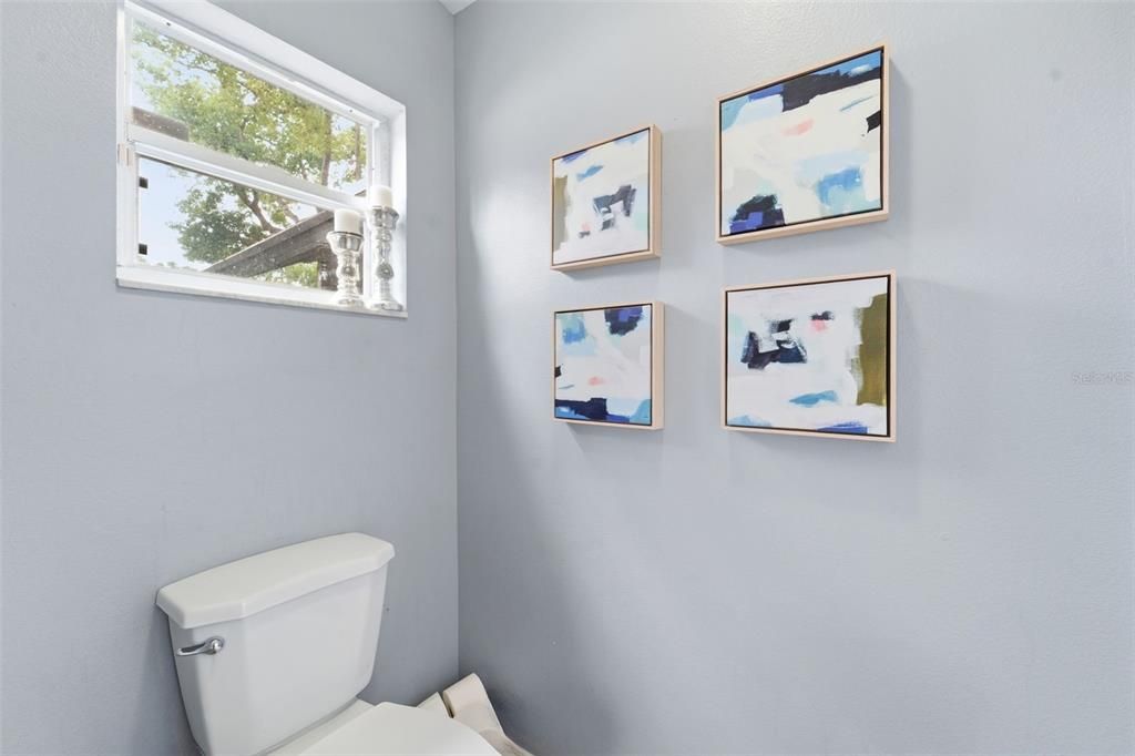 For Sale: $332,000 (3 beds, 2 baths, 1567 Square Feet)