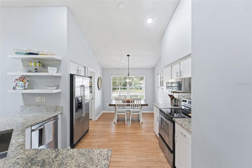 For Sale: $332,000 (3 beds, 2 baths, 1567 Square Feet)