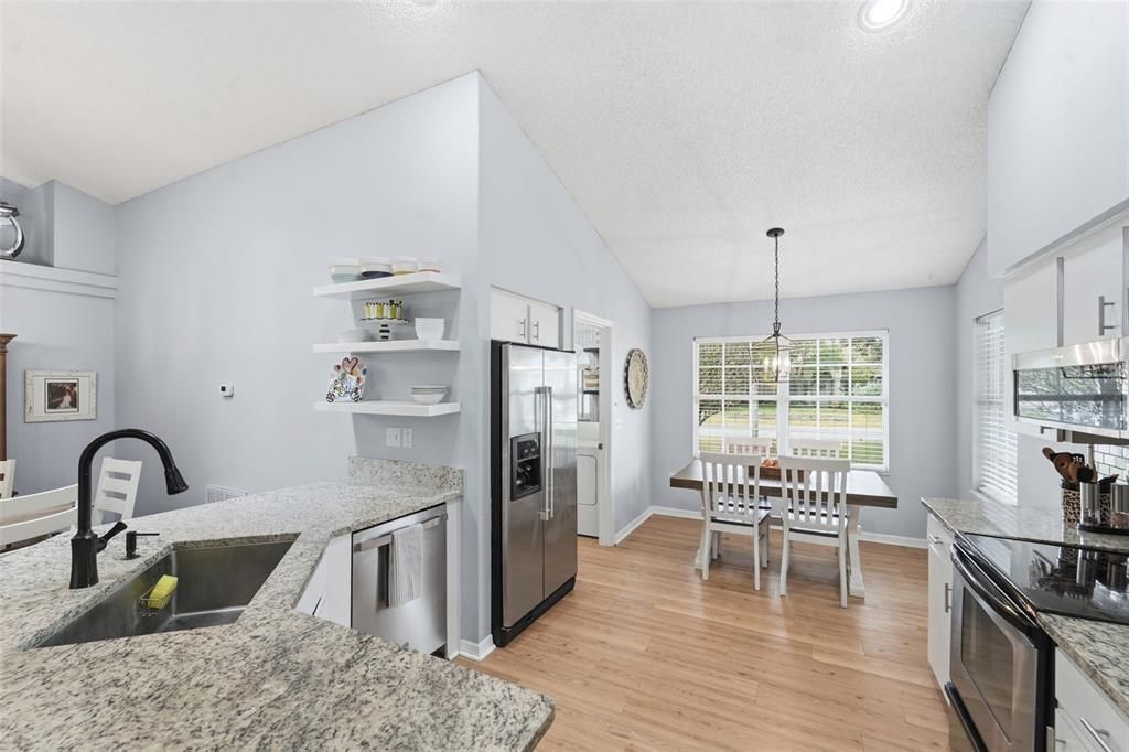 For Sale: $332,000 (3 beds, 2 baths, 1567 Square Feet)