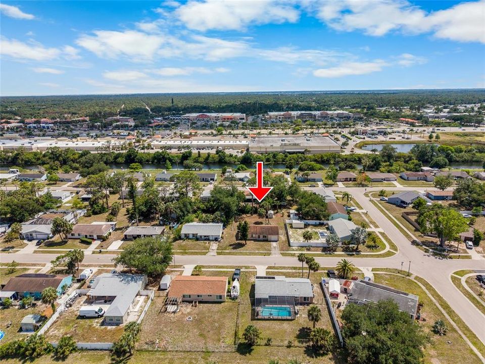 For Sale: $225,000 (2 beds, 2 baths, 1176 Square Feet)