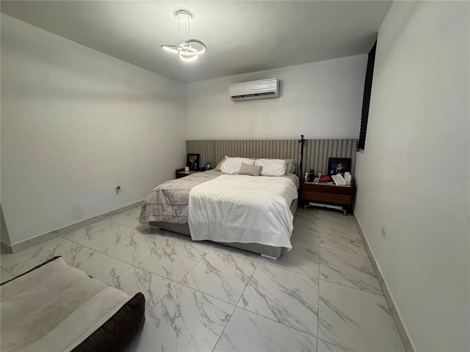 En Venta: $595,000 (3 camas, 2 baños, 1362 Pies cuadrados)