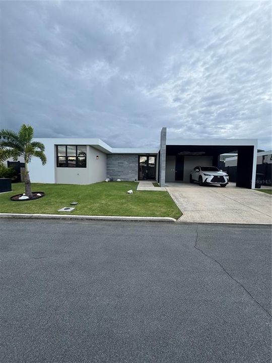En Venta: $595,000 (3 camas, 2 baños, 1362 Pies cuadrados)