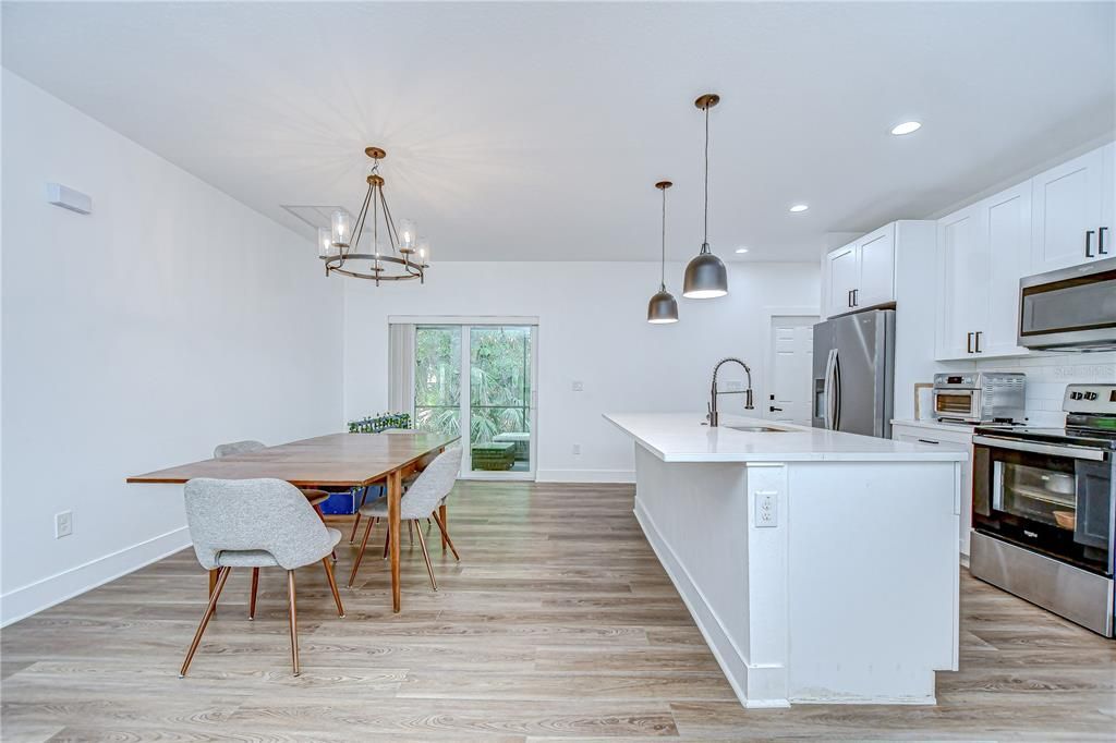 For Rent: $3,000 (3 beds, 2 baths, 1430 Square Feet)