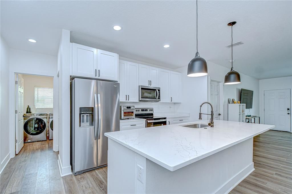 For Rent: $3,000 (3 beds, 2 baths, 1430 Square Feet)