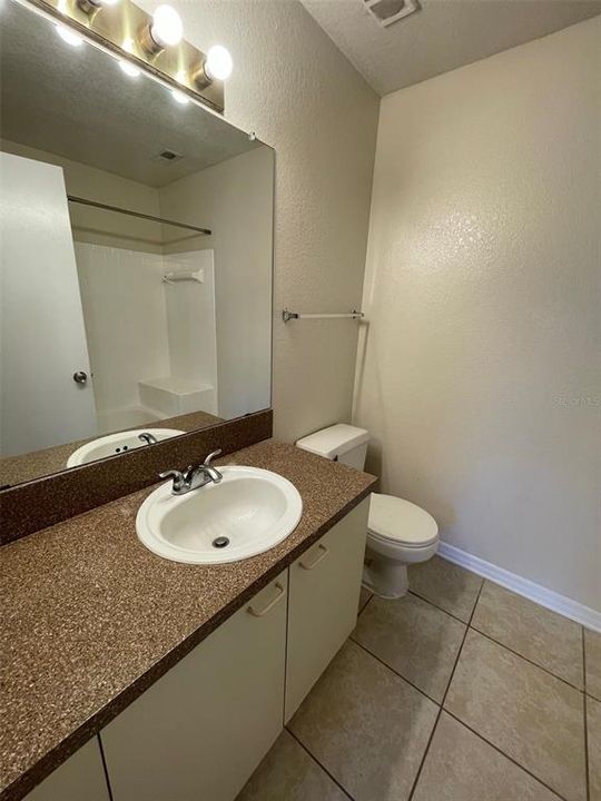 For Rent: $1,225 (1 beds, 1 baths, 583 Square Feet)