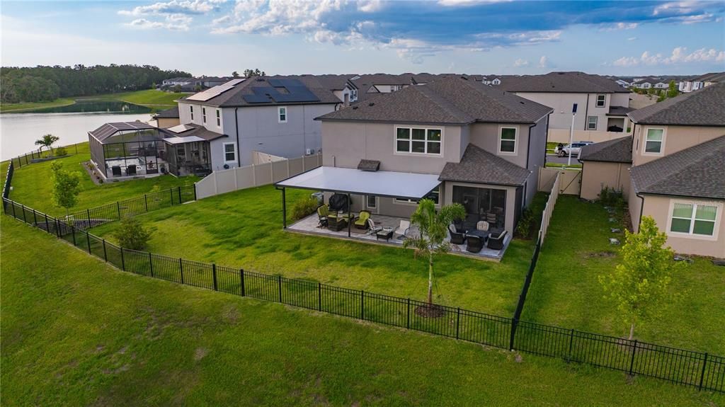 На продажу: $799,999 (5 спален, 4 ванн, 3761 Квадратных фут)