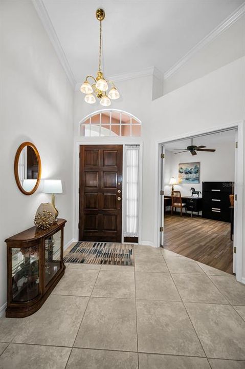 En Venta: $399,900 (2 camas, 2 baños, 1824 Pies cuadrados)