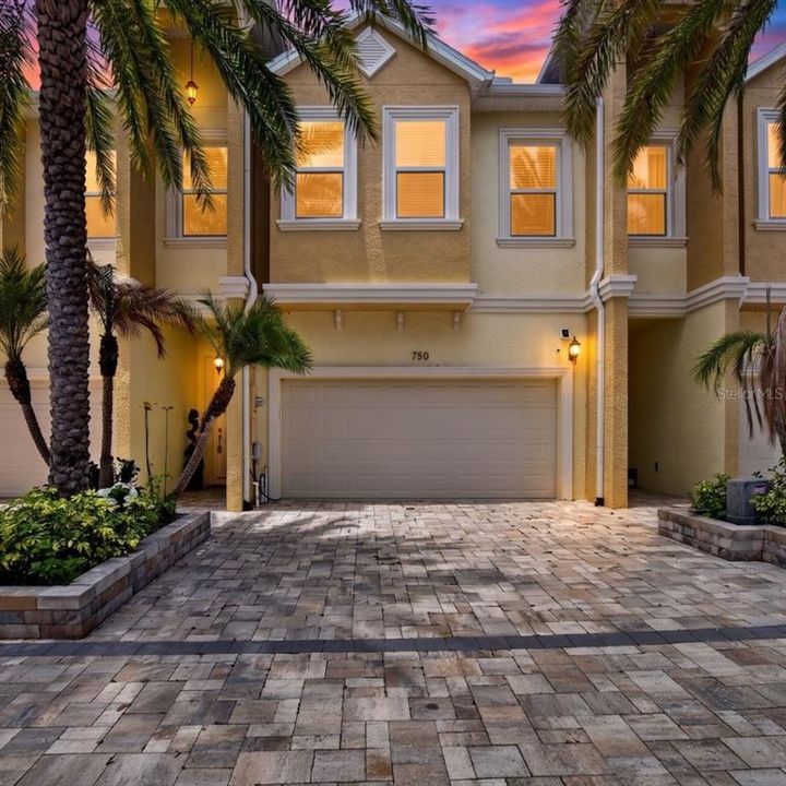 For Sale: $434,900 (3 beds, 2 baths, 2230 Square Feet)