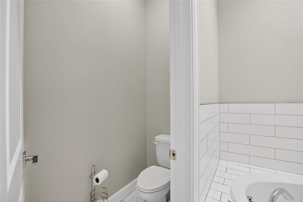 For Sale: $434,900 (3 beds, 2 baths, 2230 Square Feet)