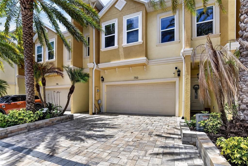 For Sale: $434,900 (3 beds, 2 baths, 2230 Square Feet)