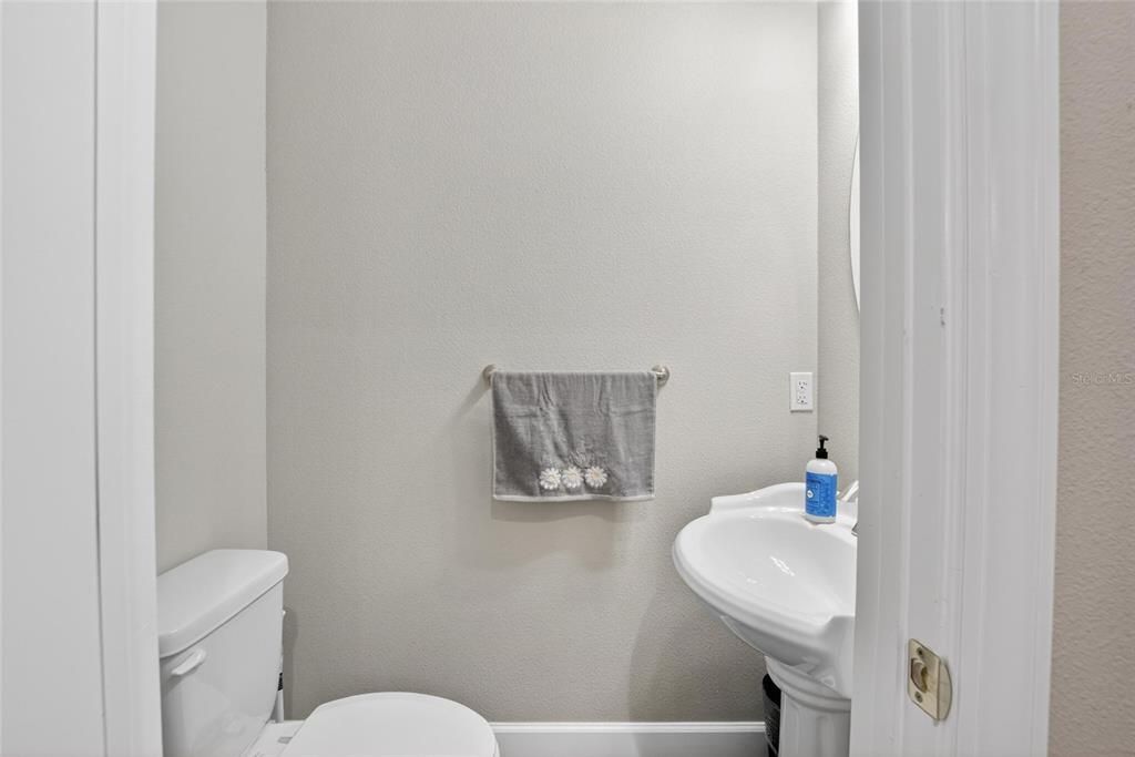For Sale: $434,900 (3 beds, 2 baths, 2230 Square Feet)