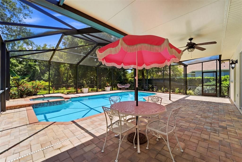For Sale: $689,000 (3 beds, 2 baths, 1554 Square Feet)