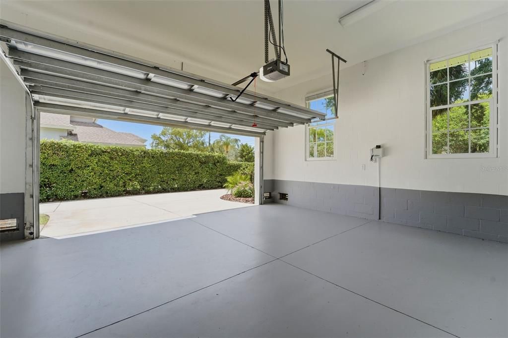 For Sale: $689,000 (3 beds, 2 baths, 1554 Square Feet)
