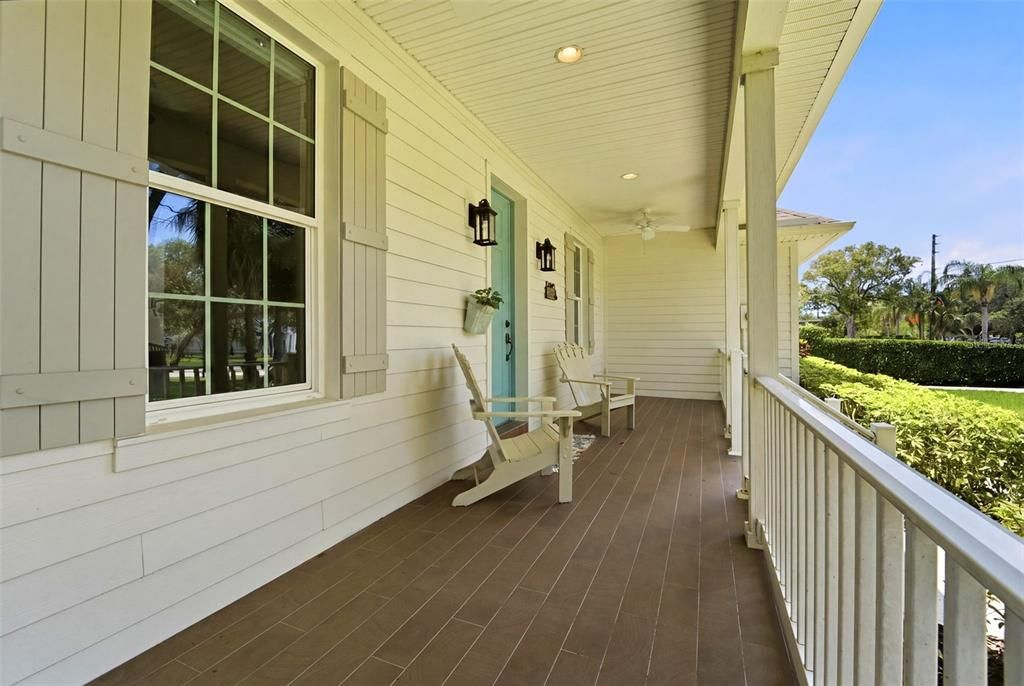 For Sale: $689,000 (3 beds, 2 baths, 1554 Square Feet)