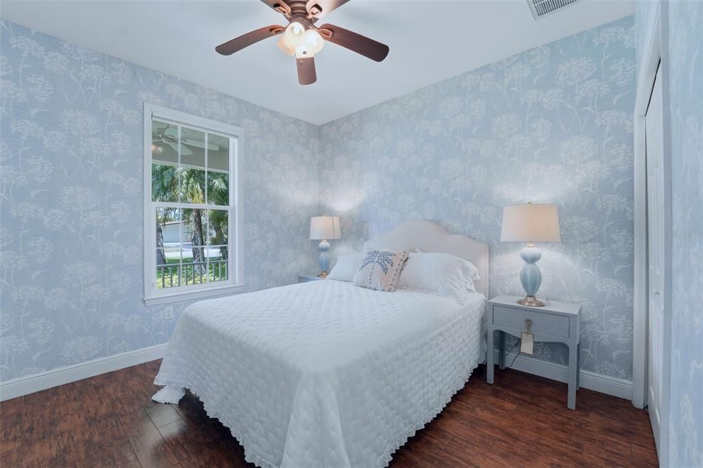 For Sale: $689,000 (3 beds, 2 baths, 1554 Square Feet)