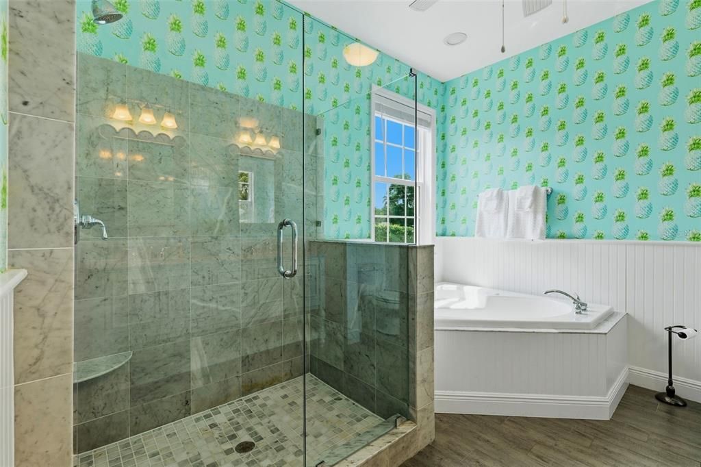 For Sale: $689,000 (3 beds, 2 baths, 1554 Square Feet)