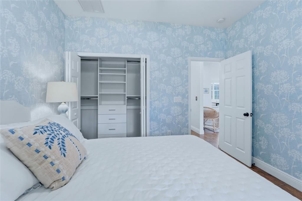 For Sale: $689,000 (3 beds, 2 baths, 1554 Square Feet)