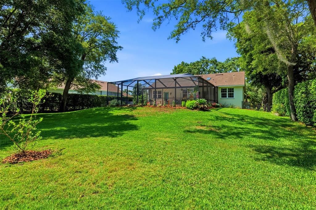 For Sale: $689,000 (3 beds, 2 baths, 1554 Square Feet)