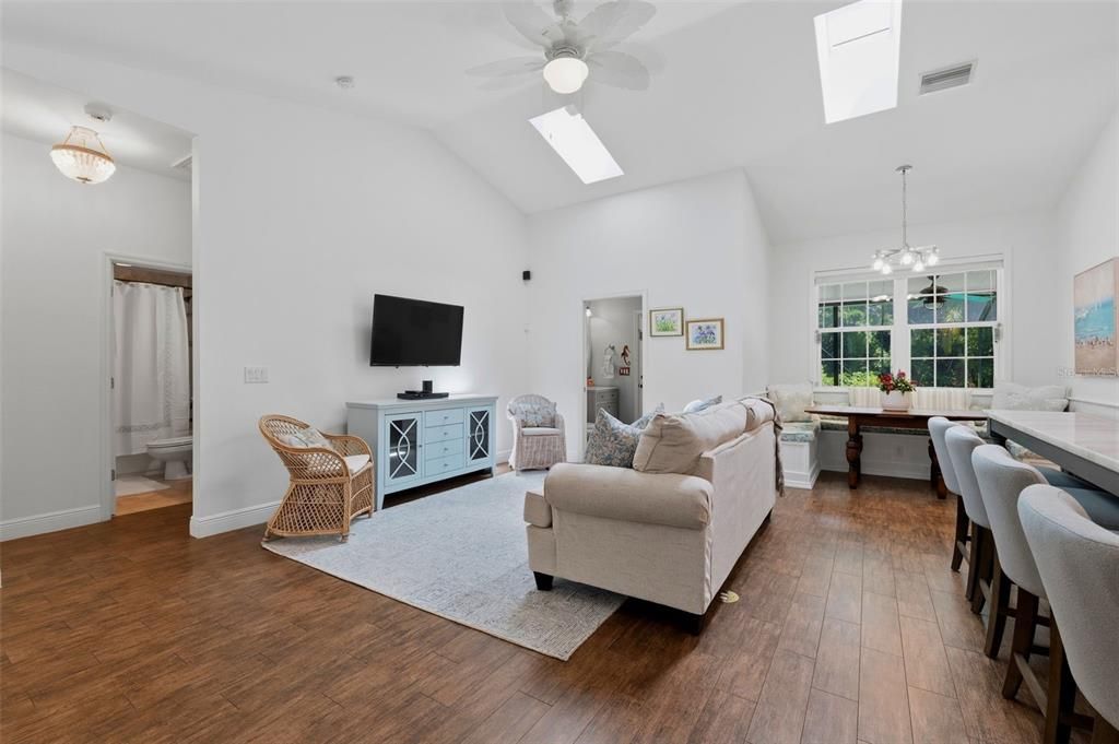 For Sale: $689,000 (3 beds, 2 baths, 1554 Square Feet)
