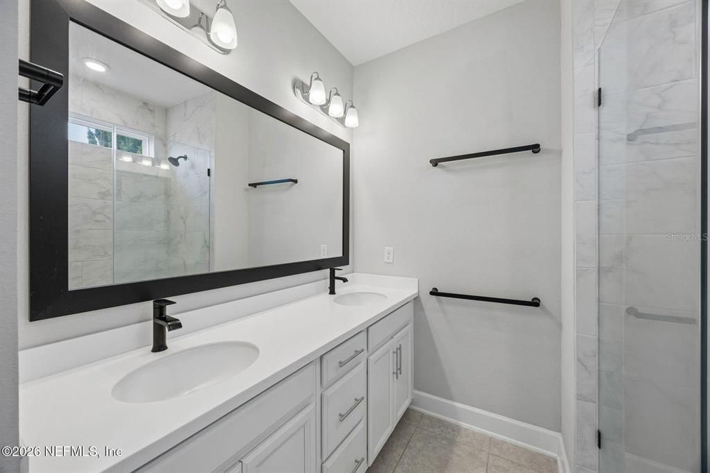 For Sale: $409,900 (3 beds, 2 baths, 1693 Square Feet)