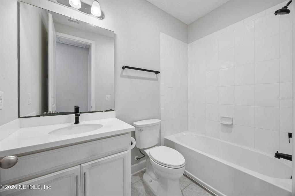 For Sale: $409,900 (3 beds, 2 baths, 1693 Square Feet)