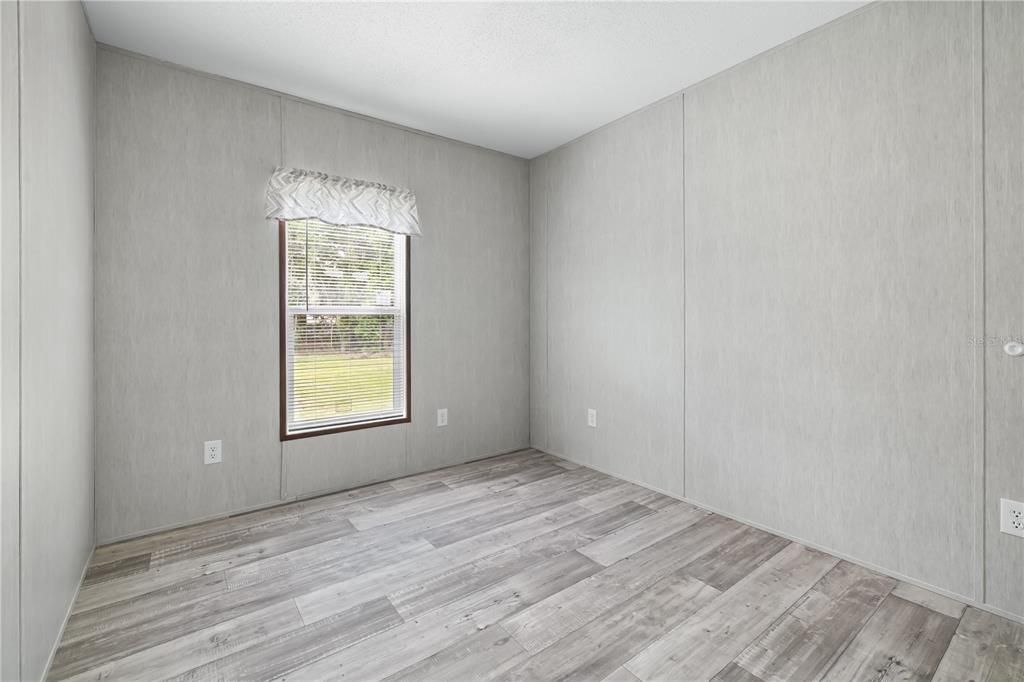 For Sale: $335,000 (4 beds, 2 baths, 1456 Square Feet)